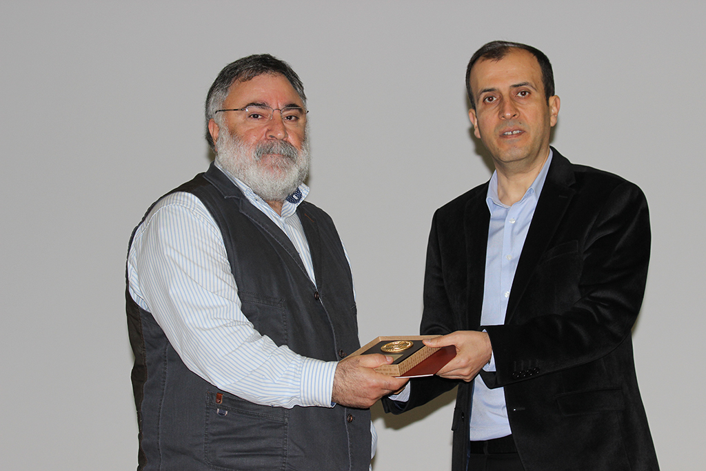 14 Mart Ödül ve Plaket Törenleri Yapıldı