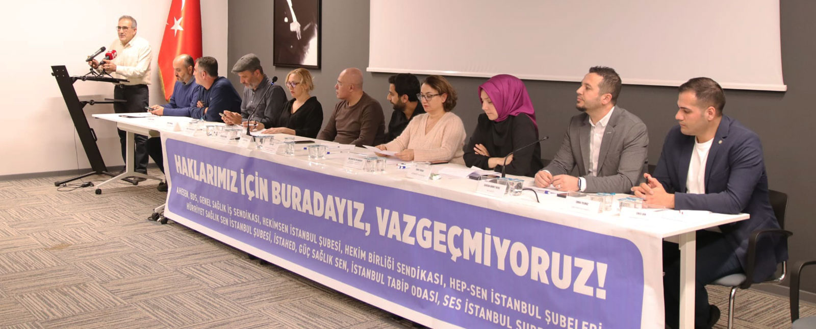 Aile Hekimliği Çalışanları Sağlık Bakanı'na Seslendi: Haklarımız İçin Buradayız Vazgeçmiyoruz!