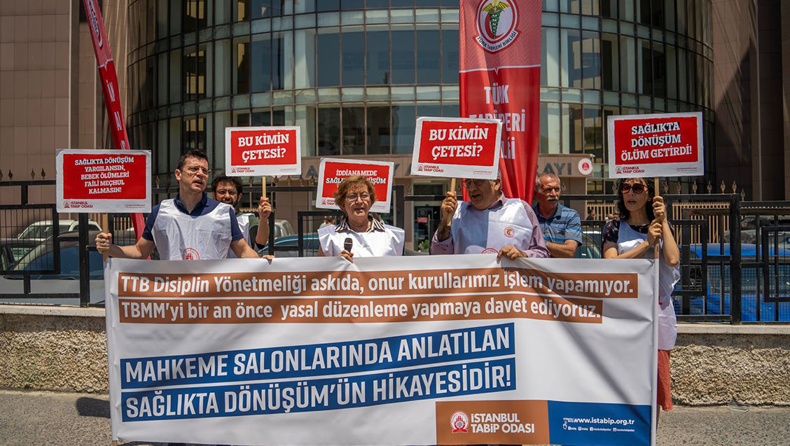 İstanbul Tabip Odası ve Türk Tabipleri Birliği’nden “Yenidoğan Çetesi” Duruşmasında Sağlıkta Dönüşüm Politikalarına Eleştiri