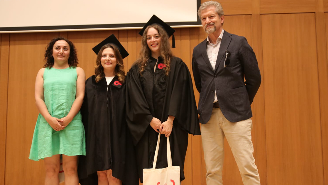 Koç Üniversitesi Tıp Fakültesi Mezuniyet Töreninde Genç Meslektaşlarımızın Yanında Olduk
