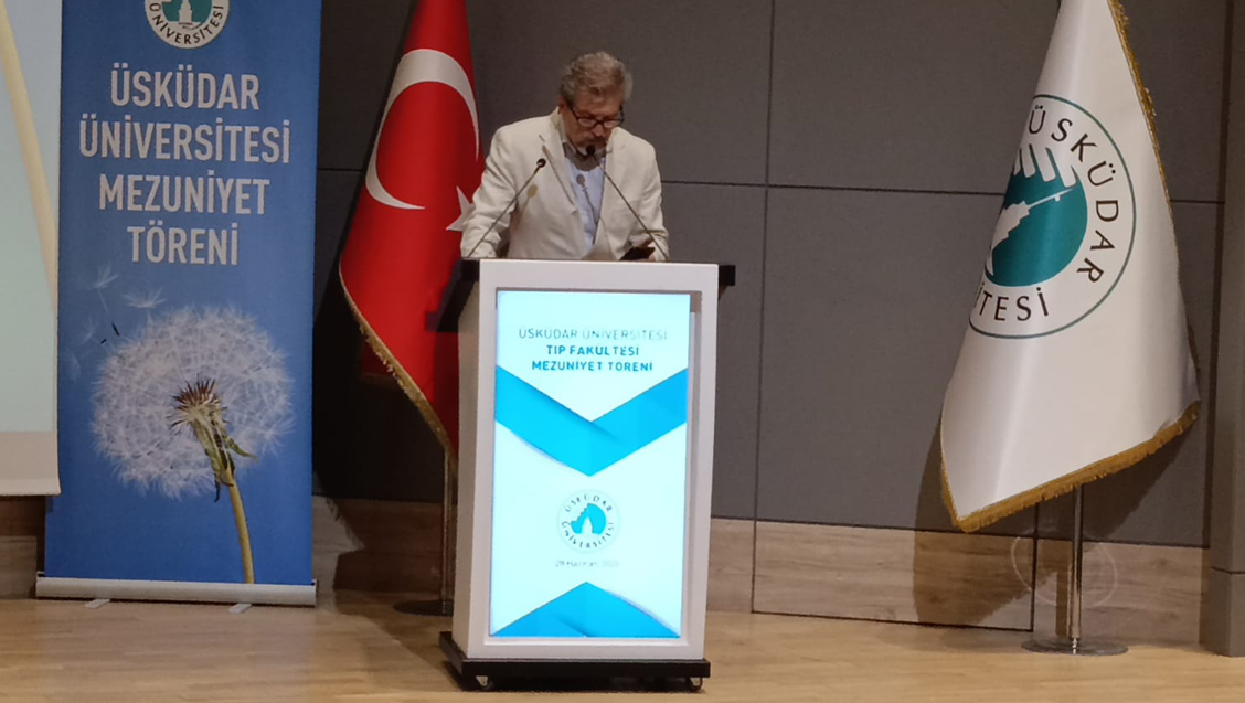 Üsküdar Üniversitesi Tıp Fakültesi Mezuniyet Töreninde Genç Meslektaşlarımızın Mutluluğunu Paylaştık