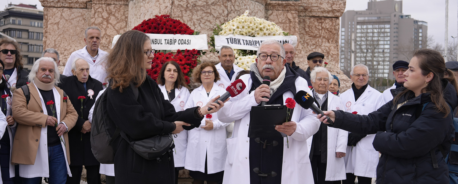 14 Mart Tıp Haftası Taksim Anıt Töreni Yapıldı