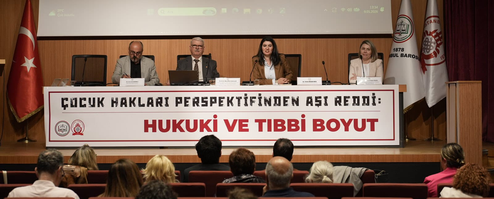 “Çocuk Hakları Perspektifinden Aşı Reddi: Hukuki ve Tıbbi Boyut” Paneli Yapıldı